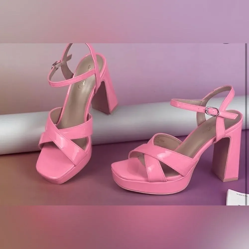 Women's Simple Platform Chunky Heel Sandal in Cosmic Pink! NWOT Size 36 (6)